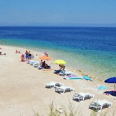 Dionis Lovely Beachfront House In Prigradica, Korcula Island *