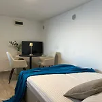 Dionis Lovely Beachfront House In Prigradica, Korcula Island Дом отдыха Blato (Korcula)