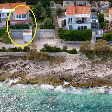 度假居 Dionis Lovely Beachfront House In Prigradica, Korcula Island