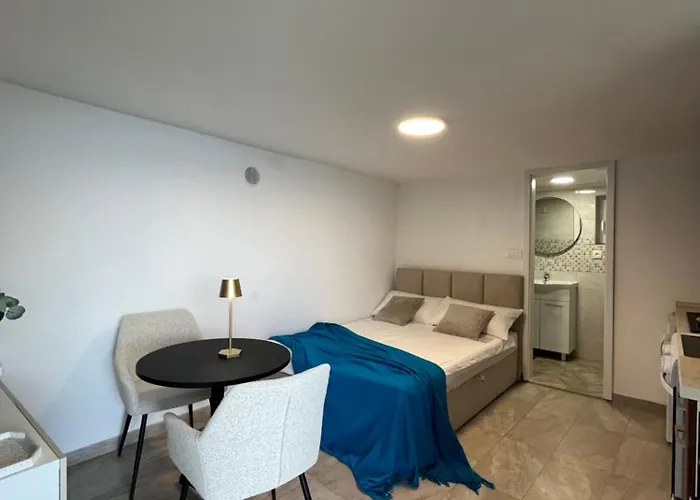 Dionis Lovely Beachfront House In Prigradica, Korcula Island * Blato (Korcula)