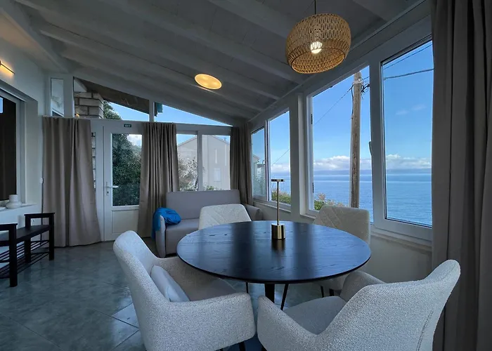 Dionis Lovely Beachfront House In Prigradica, Korcula Island