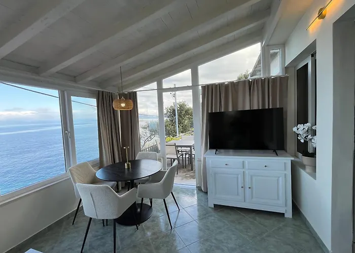 Dionis Lovely Beachfront House In Prigradica, Korcula Island