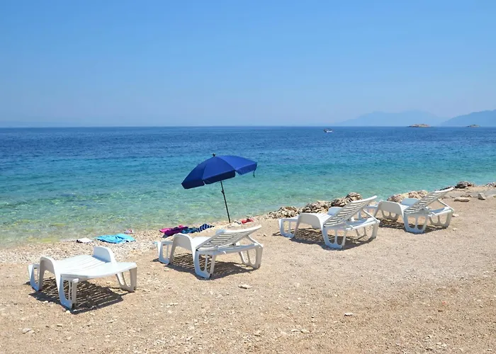 Dionis Lovely Beachfront House In Prigradica, Korcula Island Blato (Korcula)