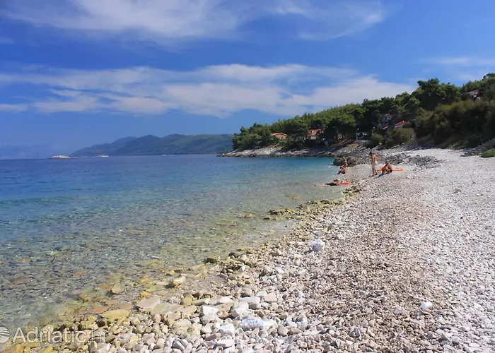 Dionis Lovely Beachfront House In Prigradica, Korcula Island *
